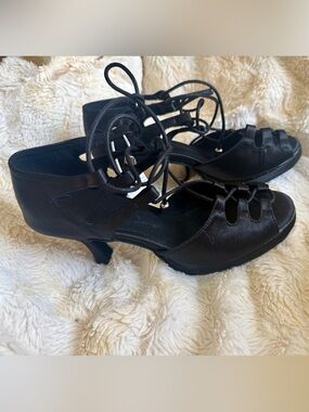 Black Lace-Up DANCE Sandals--Salsa, 7/38 NIB!